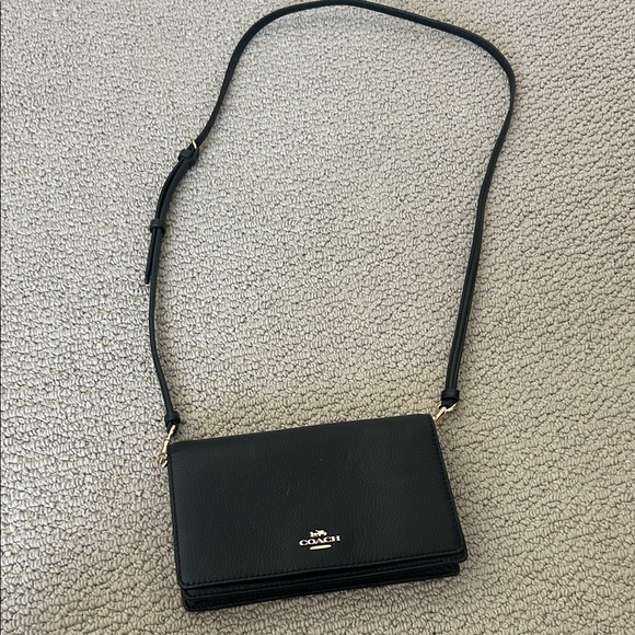 Coach Elegant Black Crossbody Bag - Picture 1 of 4